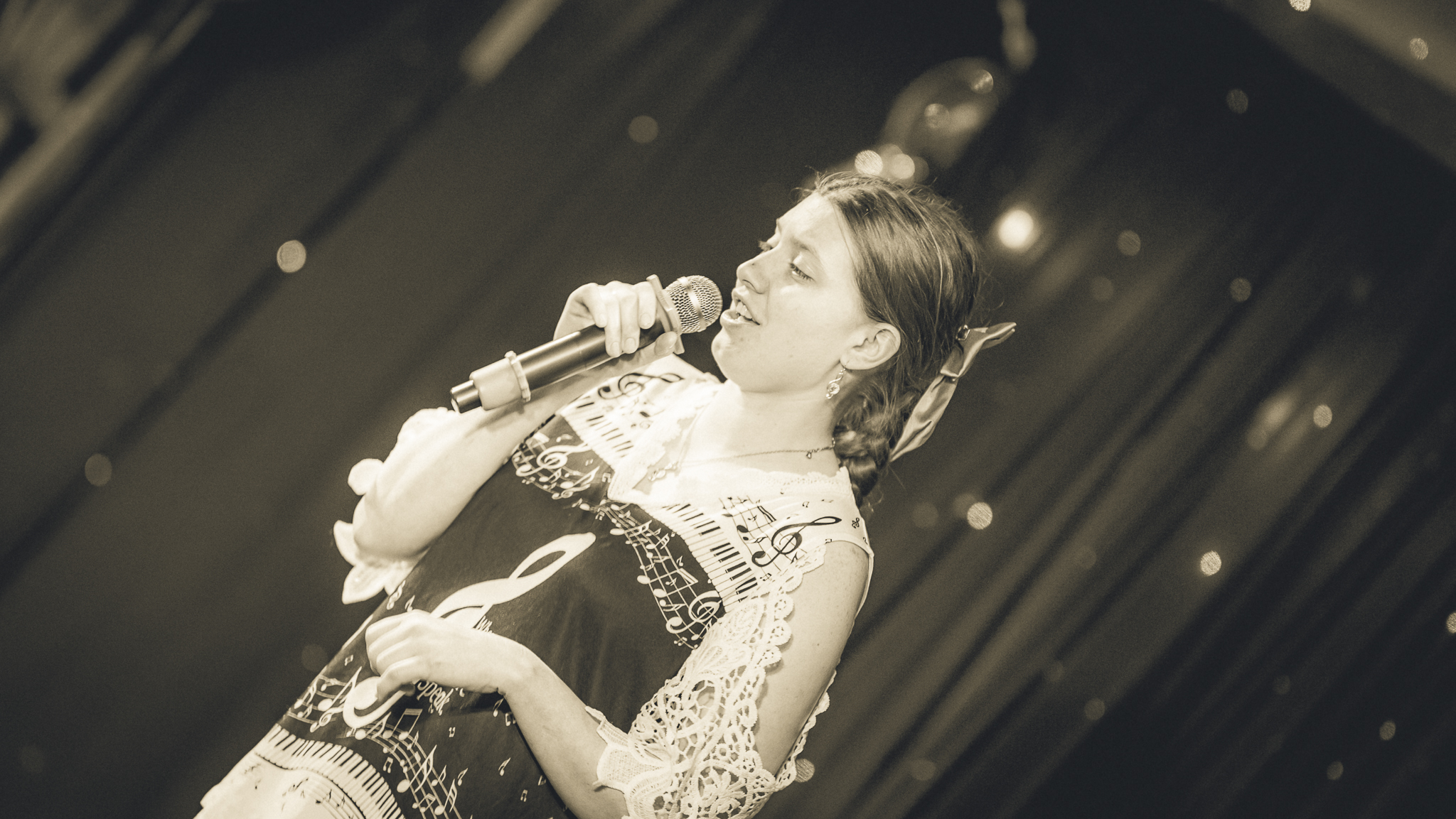 Songbird Karaoke show photo